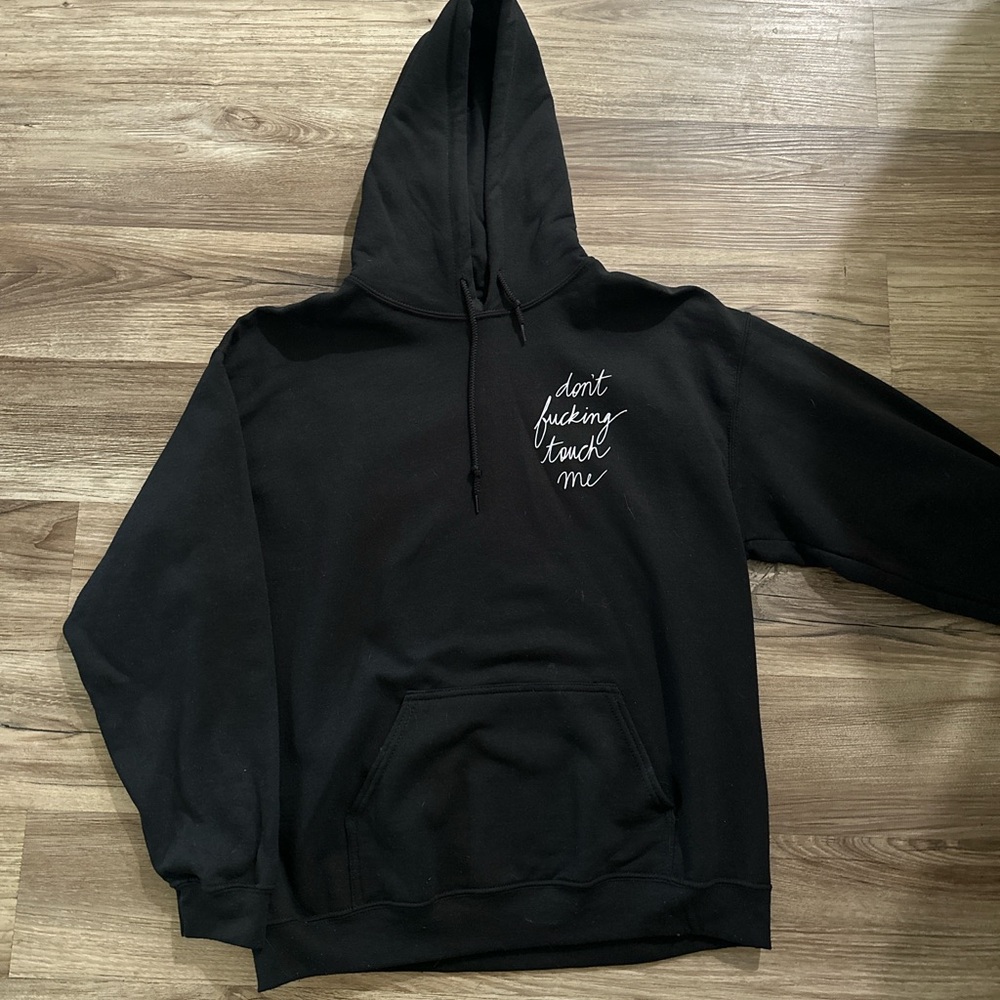 BLACK HOODIE